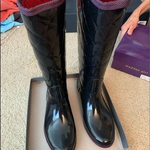 Tommy Hilfiger rain boots